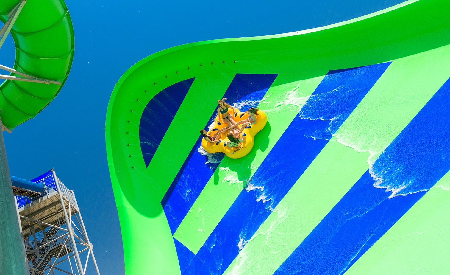 Funfields Theme Park Gavity Wave Waterslides 4