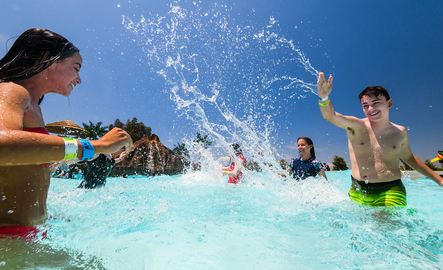 Funfields Theme Park Volcano Beach Wave Pool Melbourne 5