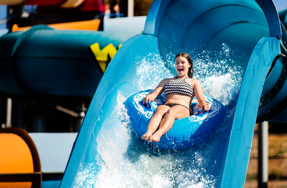 Funfields Theme Park Wipeout Waterslide 06